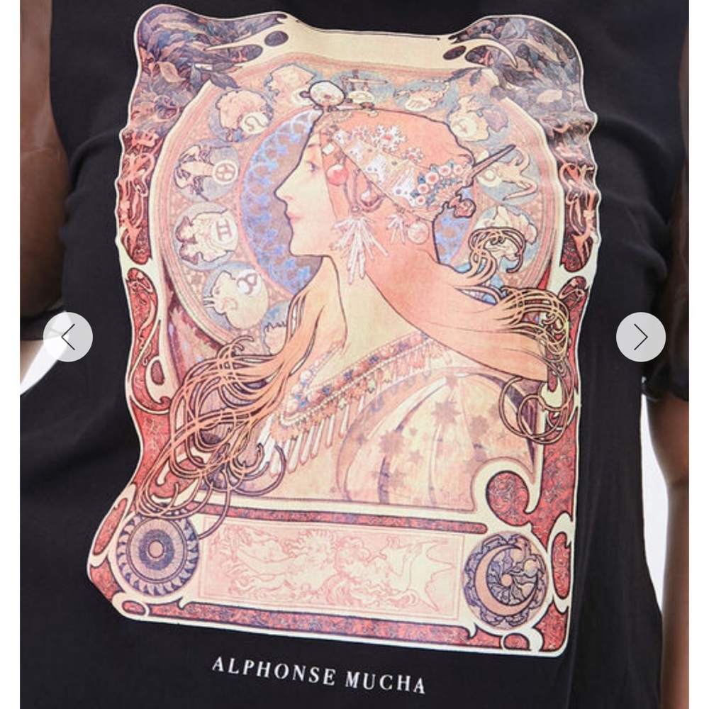Cute black Alphonse Mucha Puff sleeve shirt